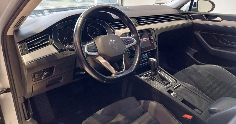 Volkswagen Passat cena 98900 przebieg: 139882, rok produkcji 2020 z Korsze małe 704